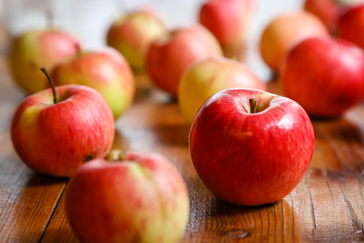 Apple Is More Than Just a Fruit—12 Science-Backed Health Benefits You Should Know