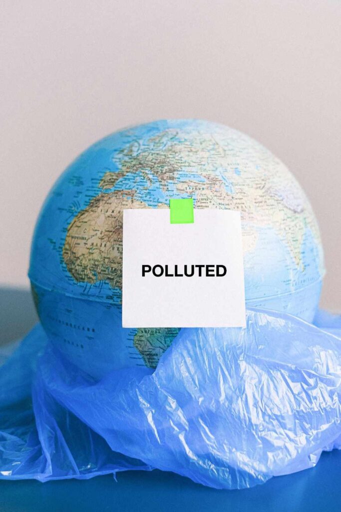 "Visualization of international research collaboration, policy development, and technological innovation addressing microplastic and nanoparticle pollution"