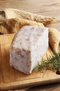 The Beef Tallow Comeback: Why Traditional Fat Is Returning to Kitchens—and What Science Actually Says